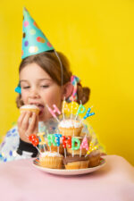 Sveces "Happy Birthday". 13gb. Krāsainas. - Image 3